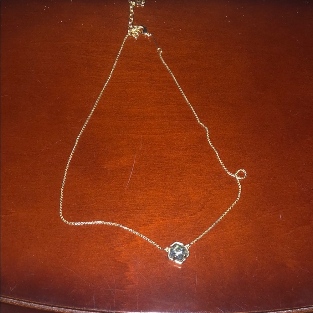kendra scott grey necklace